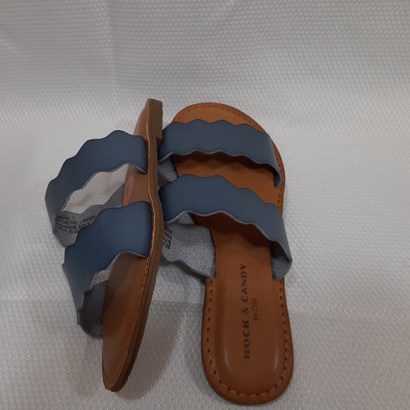 Beachie Slip-on Sandal - Picture 1 of 6